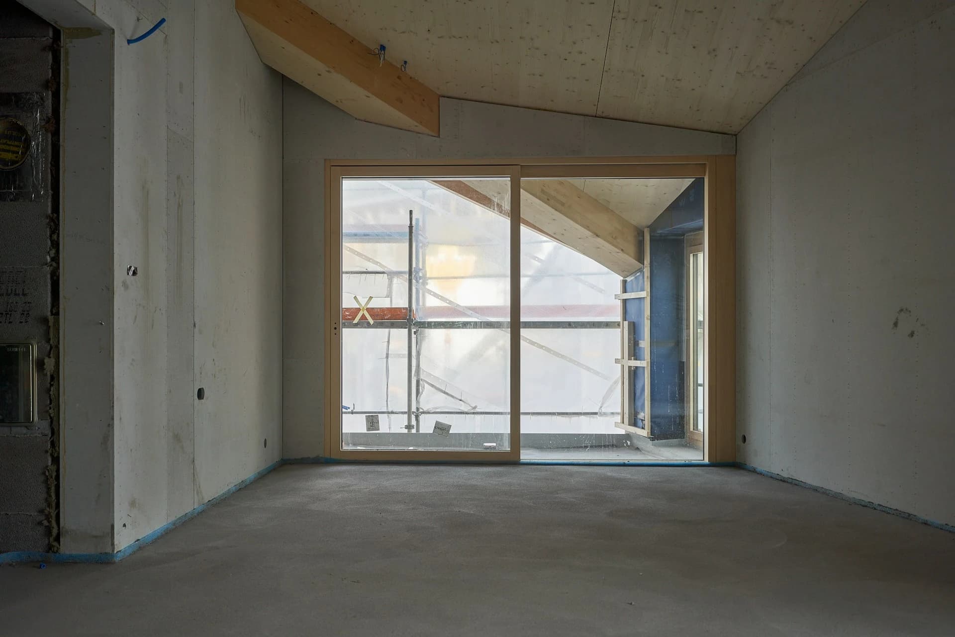 Yacine au travail sur un chantier